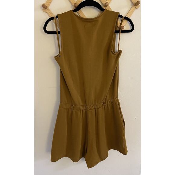 Loft Lou & Gray Romper Women's Small Gold Signature Soft Crossover Sleeveless - Picture 7 of 9